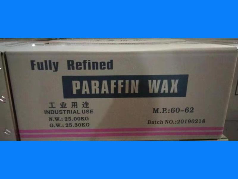 60/62 Fully refined paraffin wax packing in 25kgs/carton