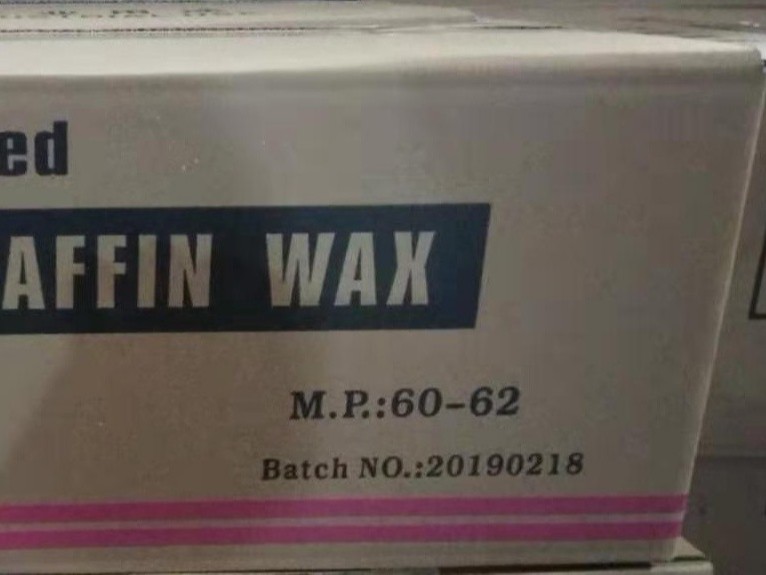 Hot sales fully refined parafffin wax in 25kgs per box