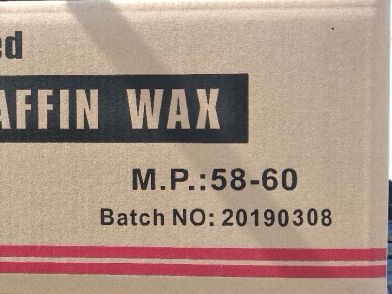 Factory own brand fully refined paraffin wax packing in box